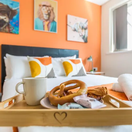 Hébergement de vacances Spacious 4-bed Free Parking Short Or Long