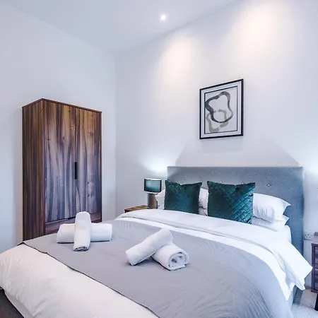 Cohost Partners Chic 1 Bed Retreat Sale Apartment
