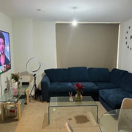 With Private Bathroom Not Ensuite In Shared Flat Near Centre Privat bolig