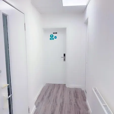 Rahman بيت شباب *