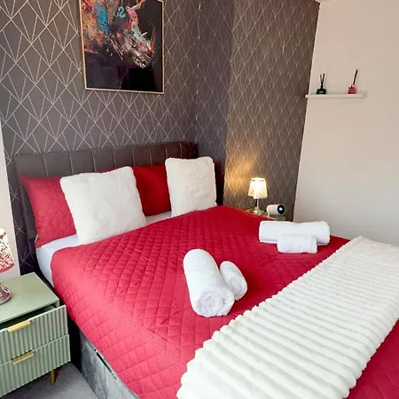 Stylish On St Marys Road Apartment