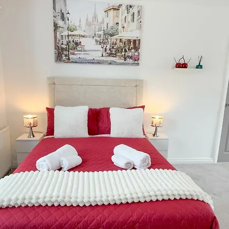 Apartment Stylish On St Marys Road *