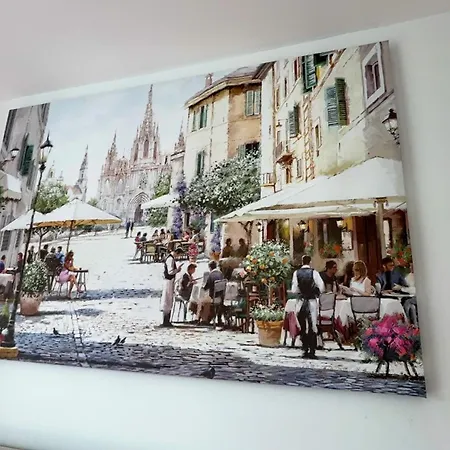 Contractor Stays, Fast Wifi, Free Parking, Work Apartament *