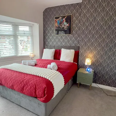 Contractor Stays, Fast Wifi, Free Parking, Work