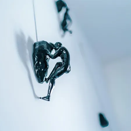 Huge 5 Bedroom Townhouse In Salford, Free Parking, Sleeps Up To 11 Guests