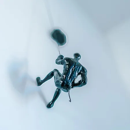 Huge 5 Bedroom Townhouse In Salford, Free Parking, Sleeps Up To 11 Guests * Manchester