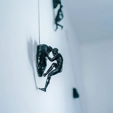 Apartment Huge 5 Bedroom Townhouse In Salford, Free Parking, Sleeps Up To 11 Guests *