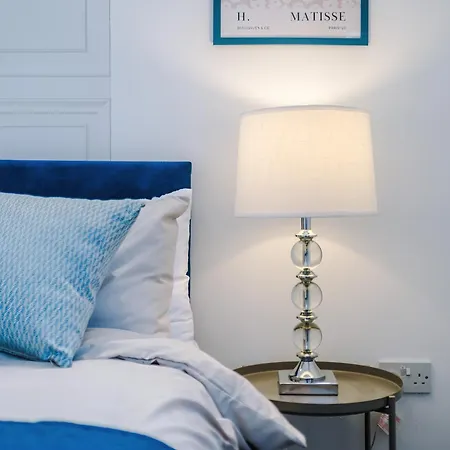 4Br Home, Sleeps 7, Free Parking, Ideal For Groups & Contractors Daire *