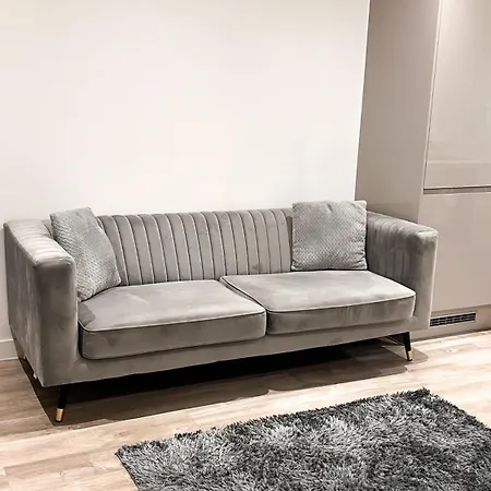 Apartment In The Heart Of