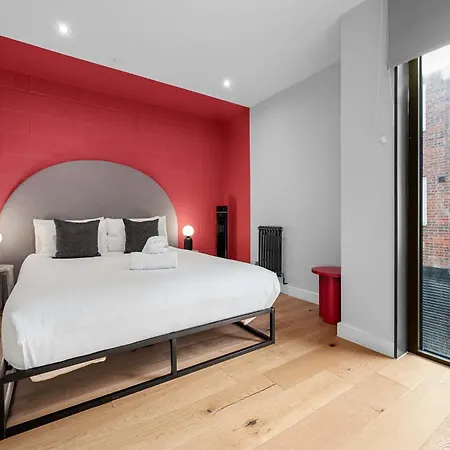 Holiday home Free Parking - Roof Terrace - Luxury Townhouse Manchester