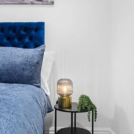 Apartment Luxury Heart Of Didsbury *