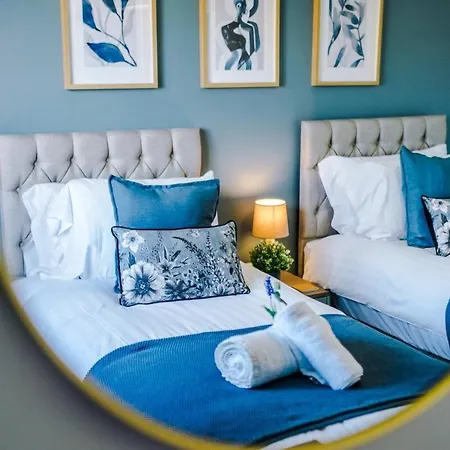 Σπίτι διακοπών New! Spacious 3-bed By 53 Degrees Property, Ideal For Weekend Guests & Business! Μάντσεστερ