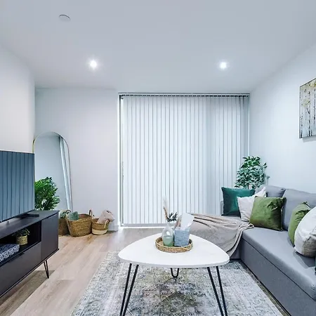 New Stylish Mcr Picadilly 2 Mins Away ! * مانشستر