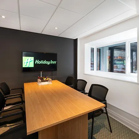 Hotel Holiday - - Oldham By Ihg 3*