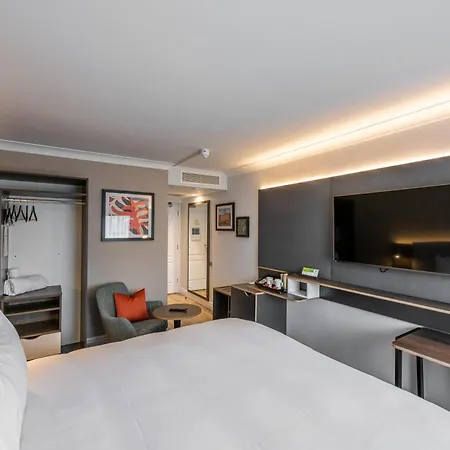 - - Oldham By Ihg فندق
