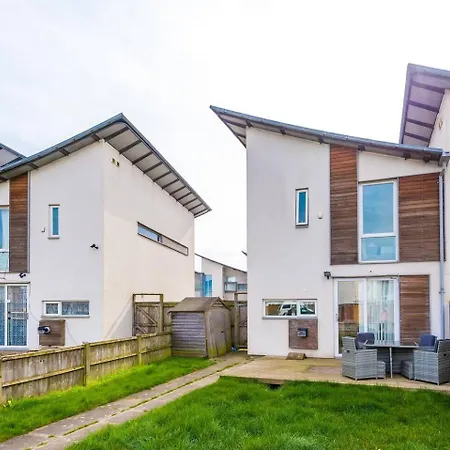 Luxury Coop Live & Etihad With Free Parking Mánchester