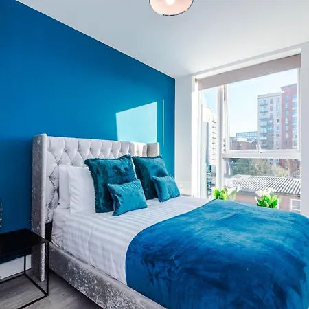 Lux Livin' - Luxury 5 Bed Centre Appartement Manchester
