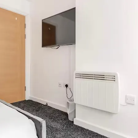 公寓 Luxury 1 Bedroom Apartment, Center With Balcony