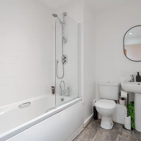Lux Livin' - Luxury 2 Bed Centre Free Parking Manchester