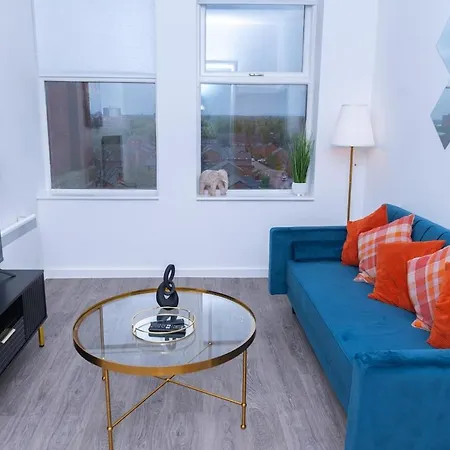 Hive Near Etihad Coop Live Apartment Manchester