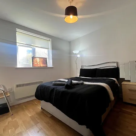 Apartment Manchester City Apartment