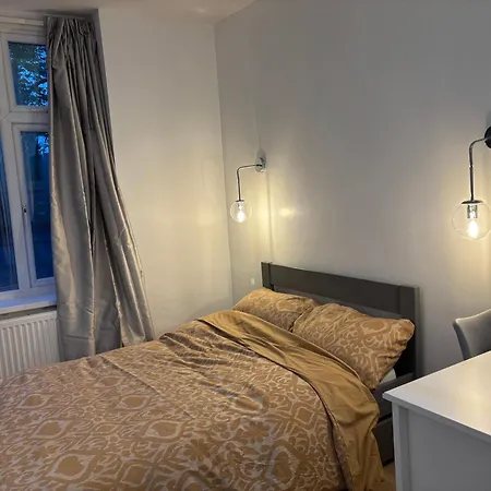 Ingoldsby Homestay Manchester
