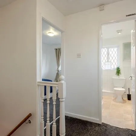 Entire Home With Free Parking Near Old Trafford, Media City & City Centre * 曼彻斯特