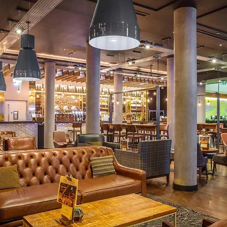Отель Doubletree By Hilton Piccadilly