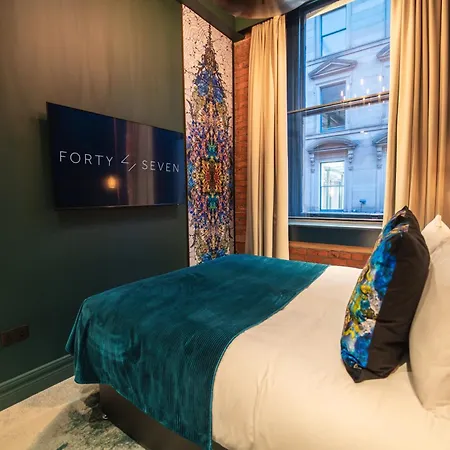 Отель Forty Seven Manchester, Worldhotels Crafted 4*