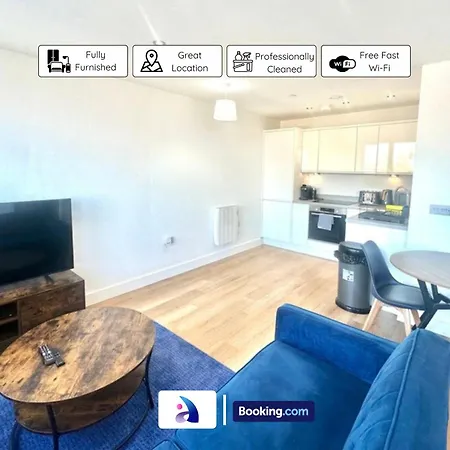 Apartment Modern By Avalora Short Lets & Serviced Old Trafford With Free Parking, Mcr Stadium - Ua92 *