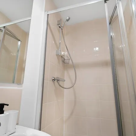 Old Trafford With Free Parking アパート