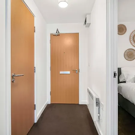 アパート Old Trafford With Free Parking マンチェスター