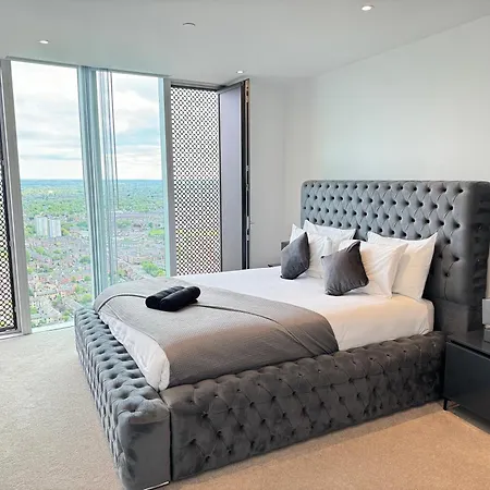 3 Bedroom Penthouse In The Centre Deansgate New Build High Floor *