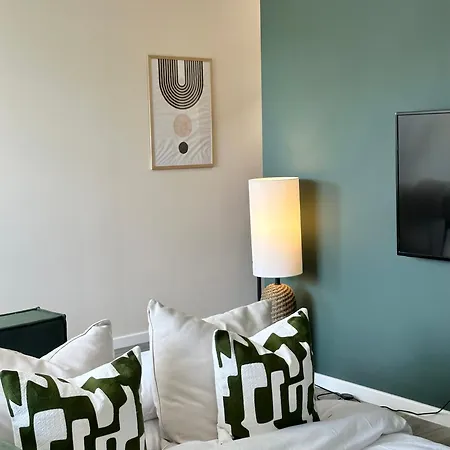 1Br Salford Apartment By Ankers Short Term Rental Salford Near Tram Stop Daire *