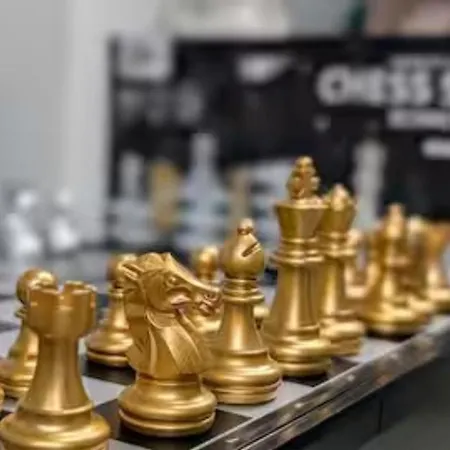 The Ruby Haven, Didsbury - 15mins To Airport - Opp The Christie's Nhs - Sleeps 5 Manchester