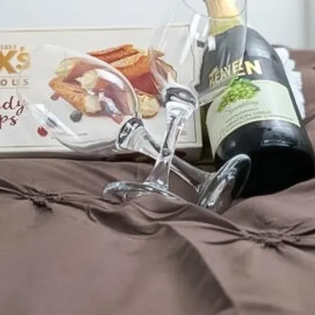 The Ruby Haven, Didsbury - 15mins To Airport - Opp The Christie's Nhs - Sleeps 5