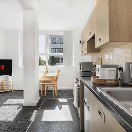 Flat In Old Trafford Apartment Manchester