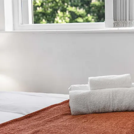 Apartment Flat In Old Trafford