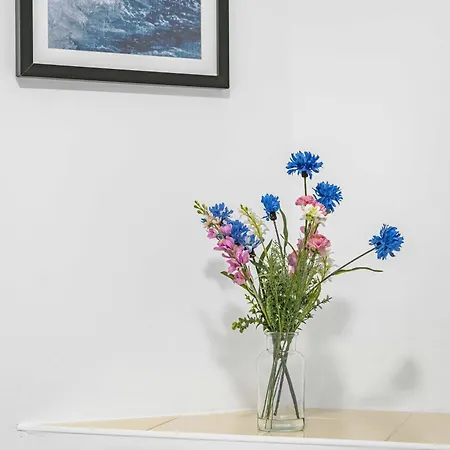 Flat In Old Trafford *