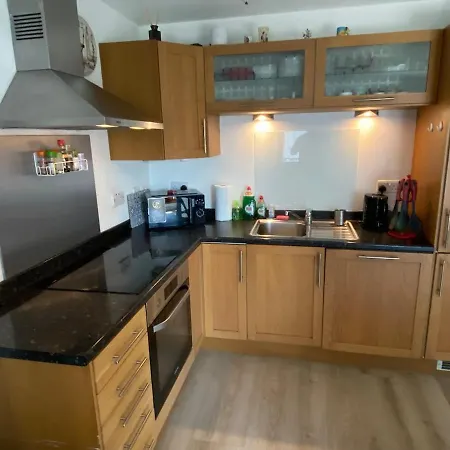 Апартаменты Modern One Bedroom Манчестер