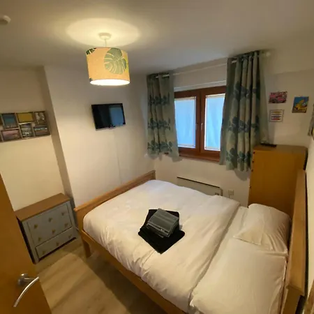 Modern One Bedroom