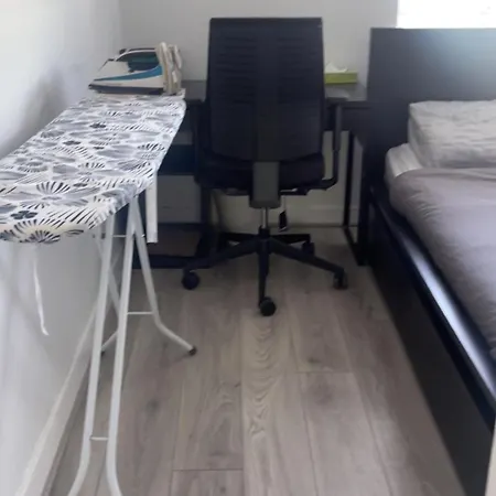 A House Near Etihad And Town Centre * مانشستر