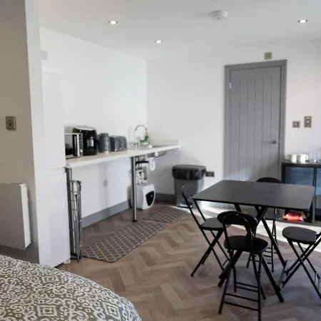 Hébergement de vacances The Hideaway -ideal Summer House Manchester