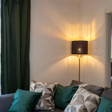 The Haus - A Serene Apartment *