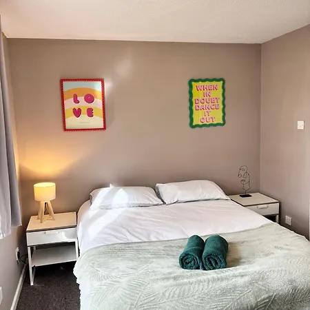 Modern Deluxe 2 Bed Heart Of Manchester