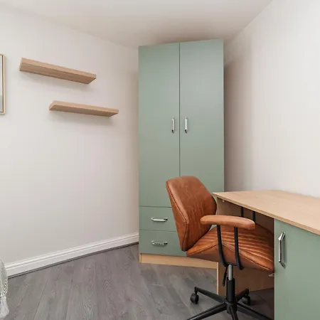 The Jade Escape * Prestwich