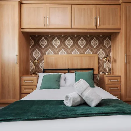 Boutique 3bd Opposite Etihad & Coop - Free Parking - Pool Table * 曼彻斯特