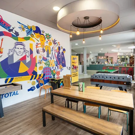 Yha Hostel