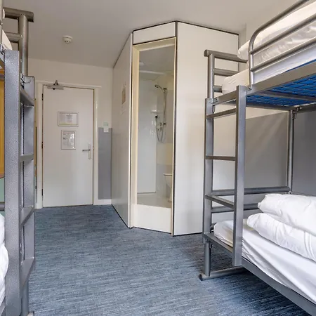 Hostel Yha *