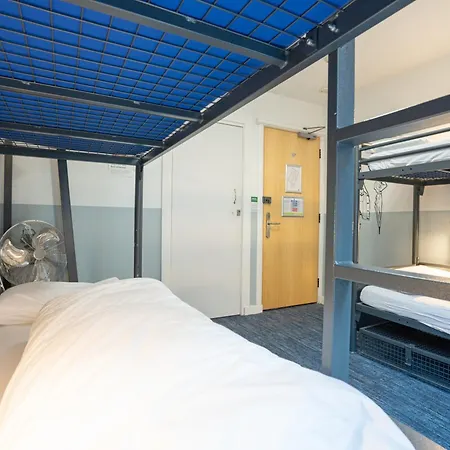 Yha Hostel